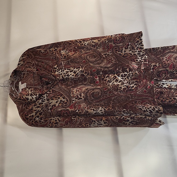 COPY - Morgan Taylor Intimates 2 Piece Pajama Set (M) - Picture 3 of 16